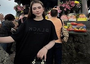 สามีและน้องสาวของฉันกอดน้องสาวของเธอ -ในกฎหมายไม่พลาดช่วงเวลานั้น