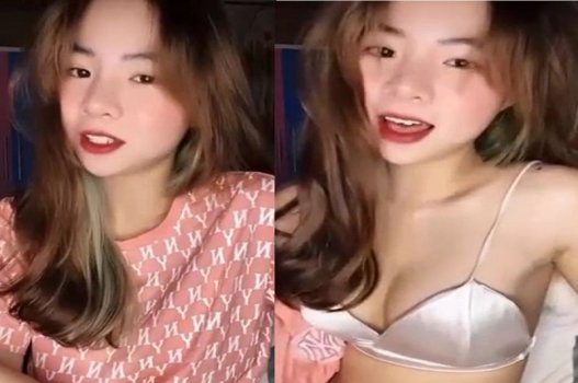 สาวสวยมีเพศสัมพันธ์กับฝักบัวในห้องน้ำ